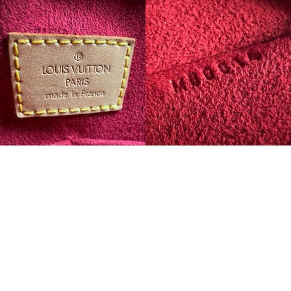 LOUIS VUITTON Brown Monogram Canvas Bag - Picture 5 of 5